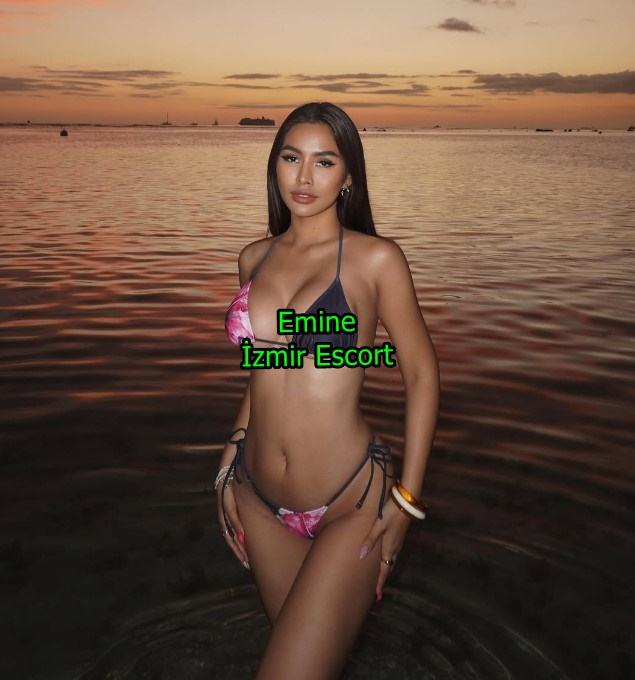 izmirescortemine-3 İzmir Escort Emine Sana Sadece Bedenimi Değil Ruhumu da Sunuyorum!
